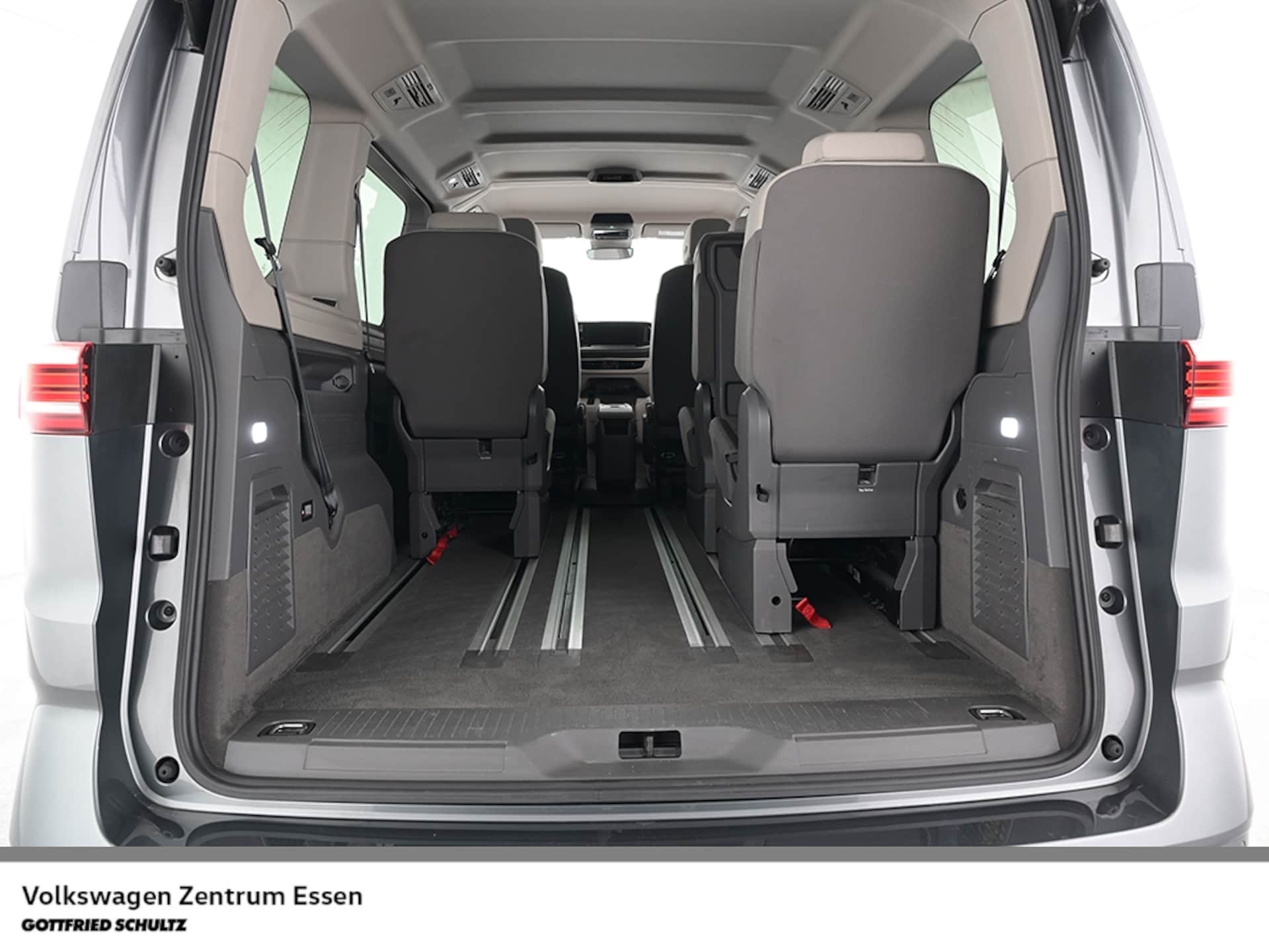 Volkswagen Multivan Basis-Modell