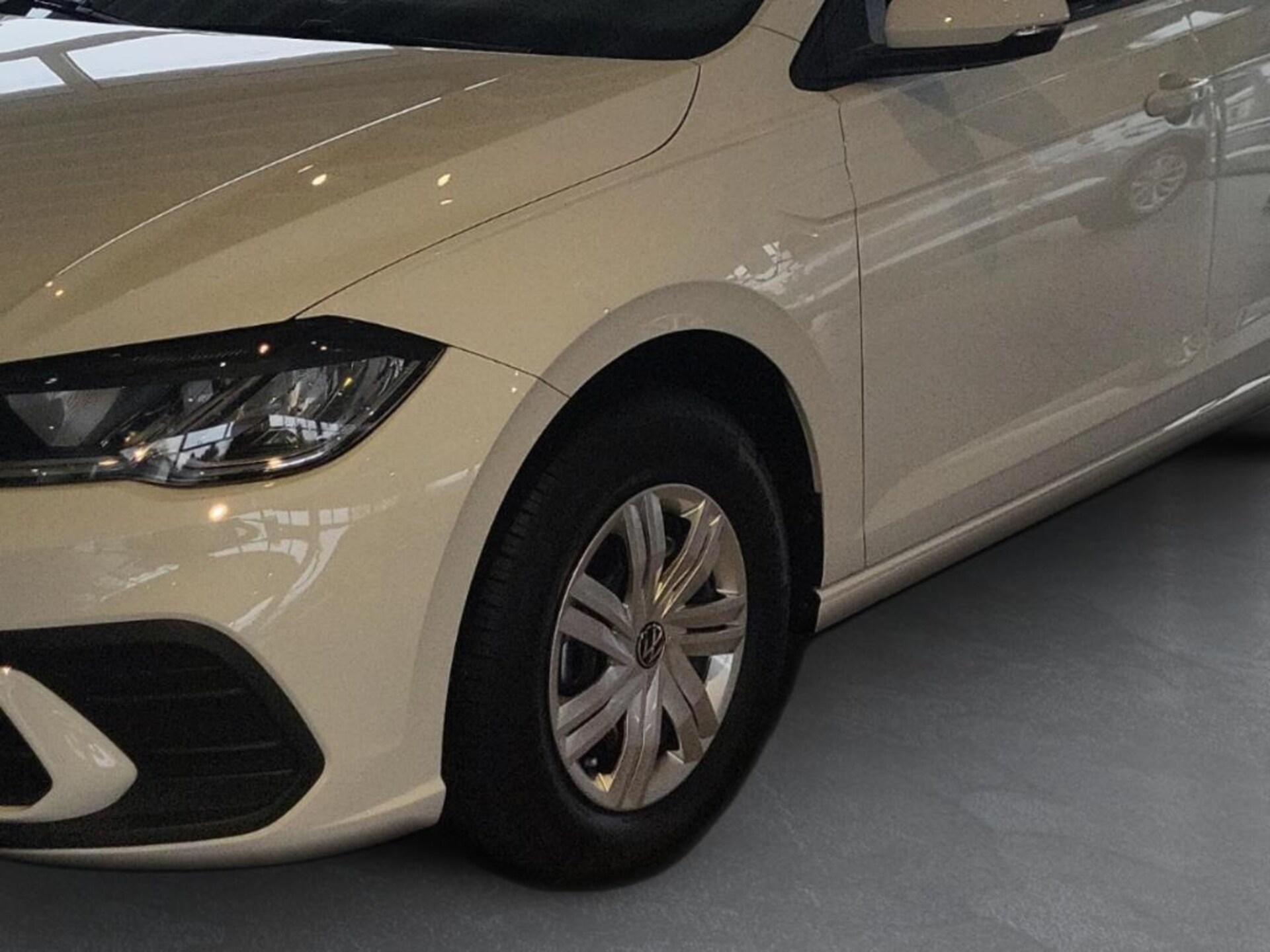 Volkswagen Polo Basis-Modell
