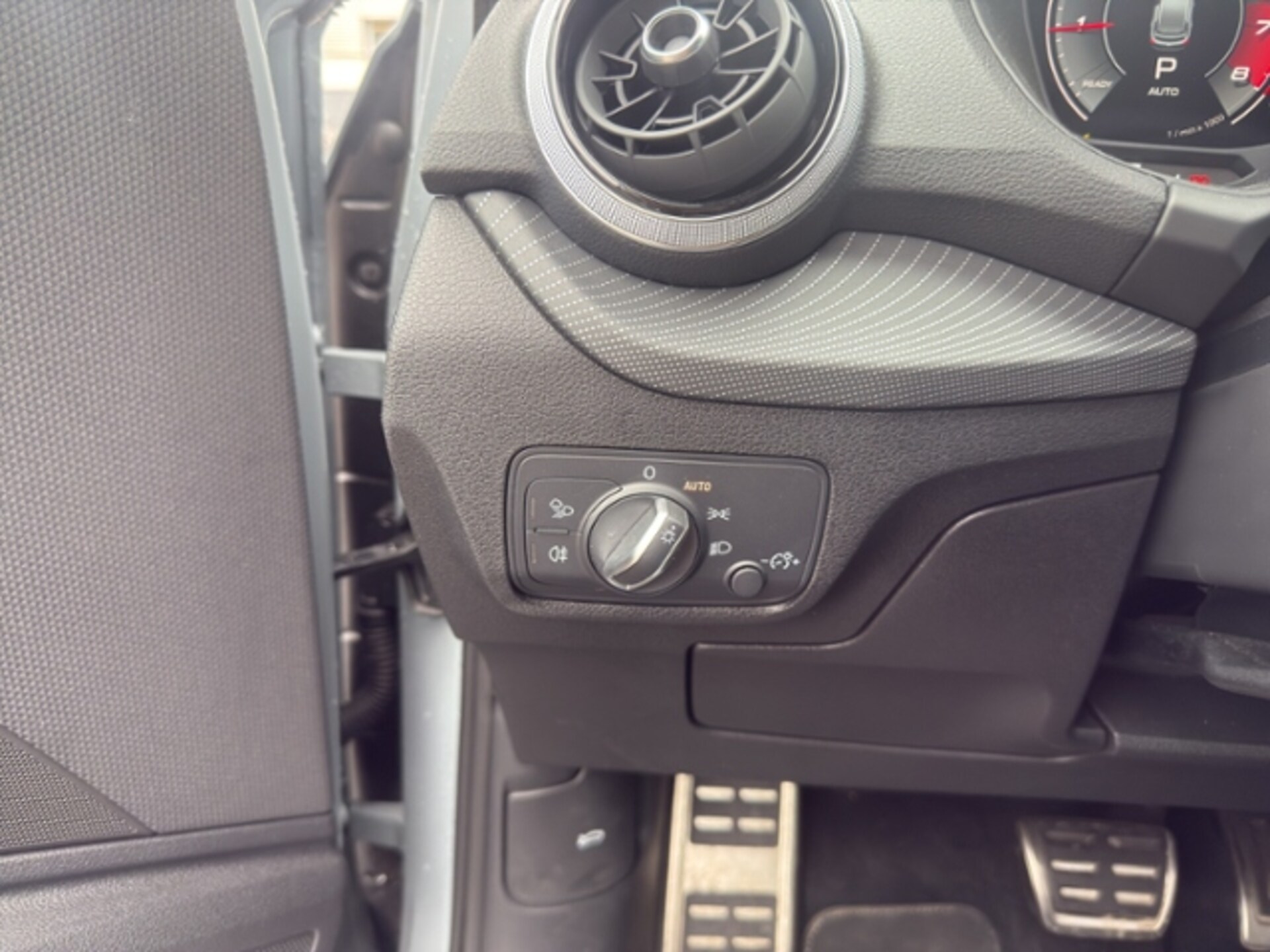 Audi Q2 S line
