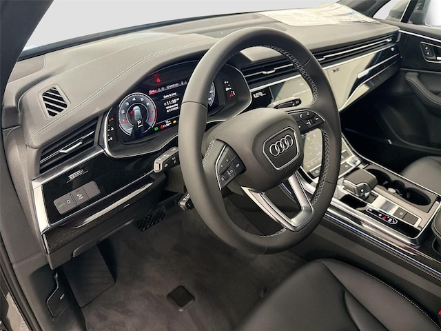 2026 Audi Q7 Premium Plus - Photo 9