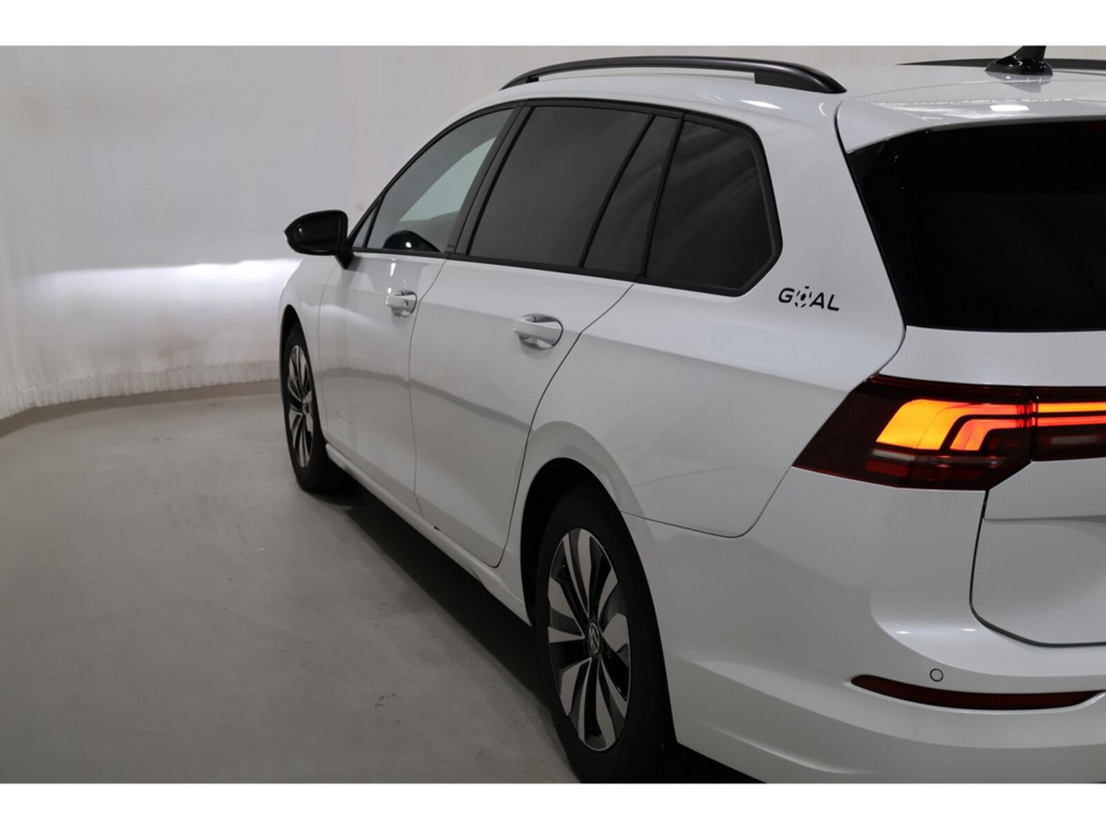 Volkswagen Golf Variant – Bild 13