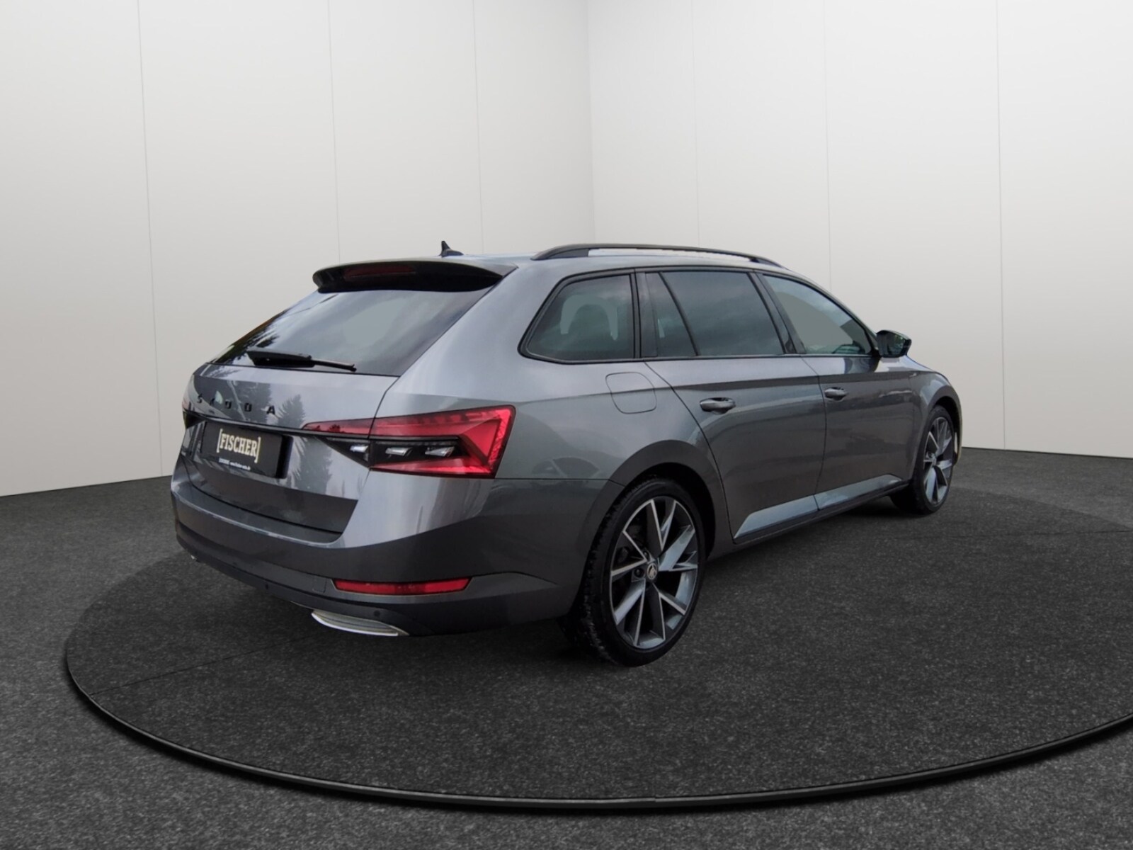 Škoda Superb Combi – Bild 6