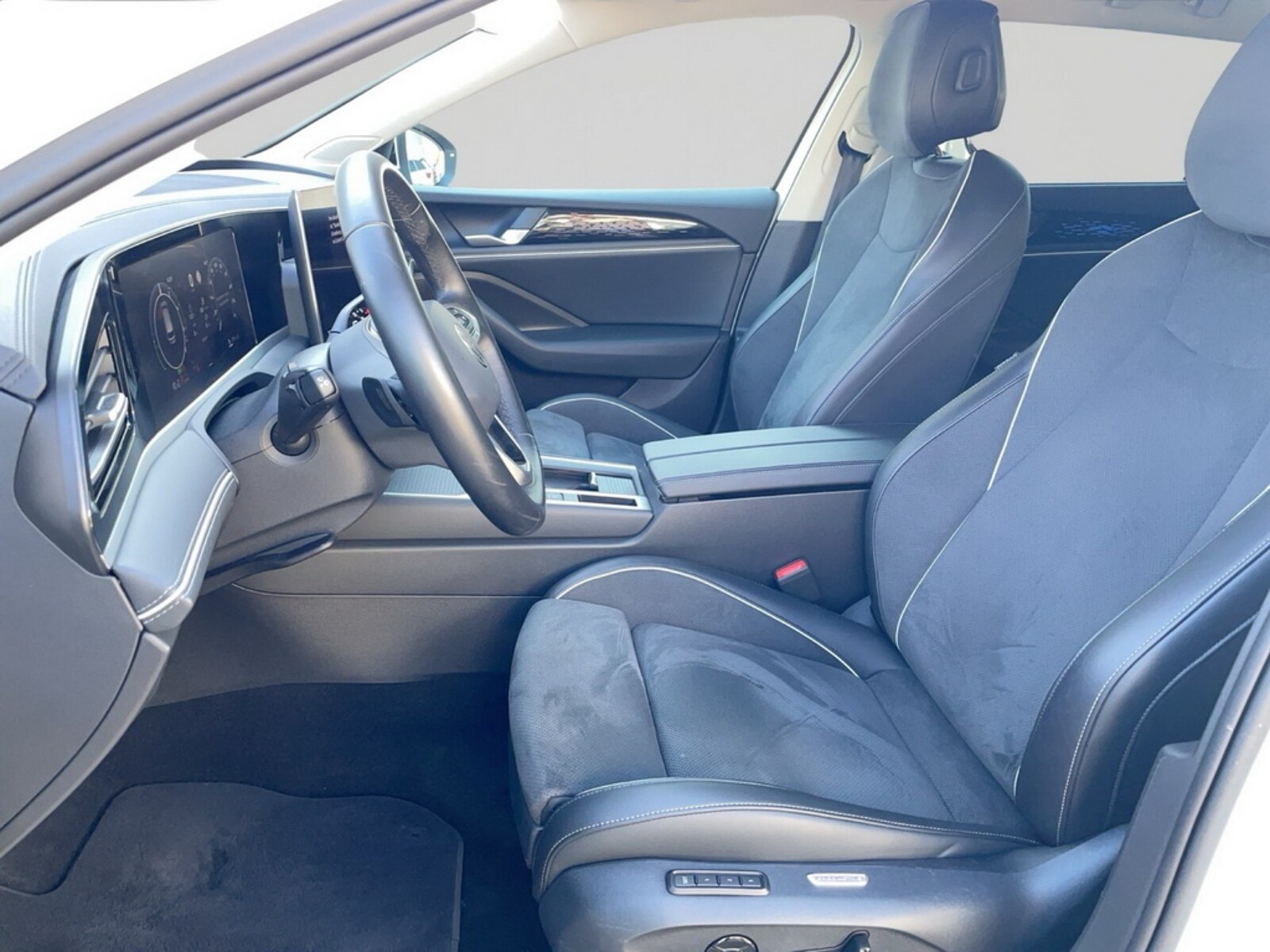 Volkswagen Passat – Bild 10