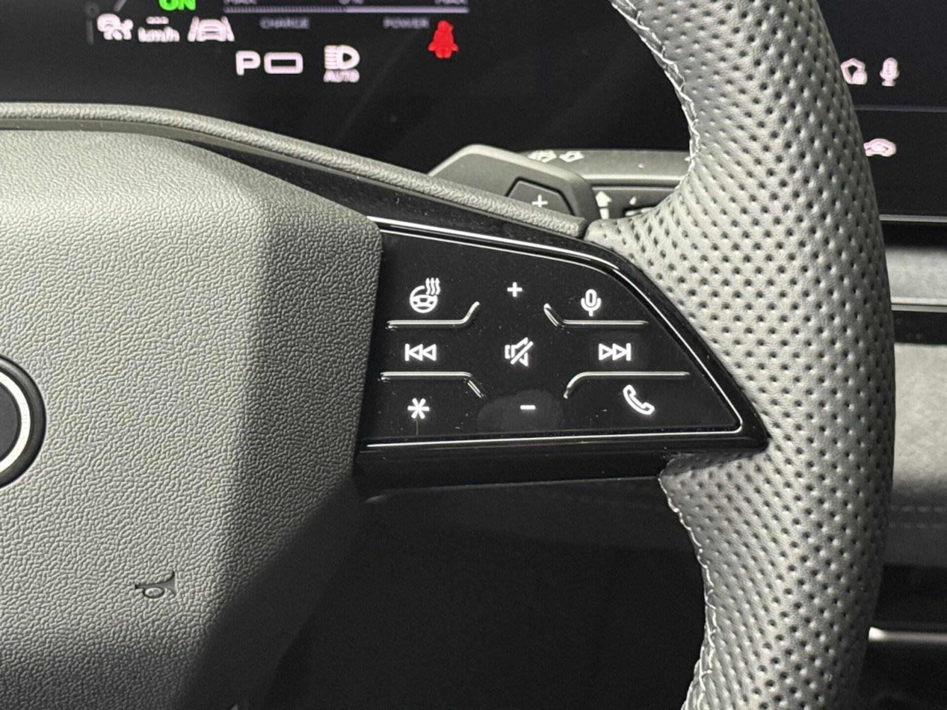 Audi Q6 SUV e-tron