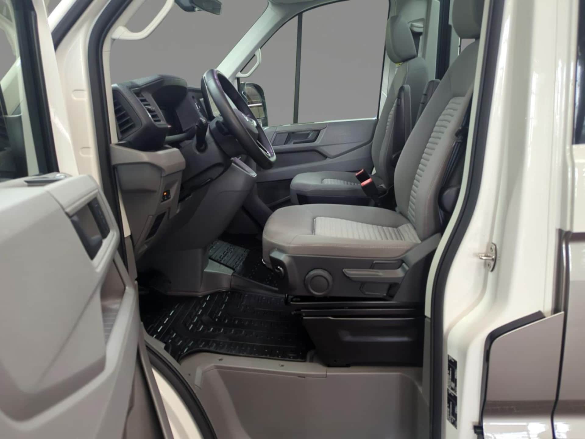 Volkswagen Grand California 600