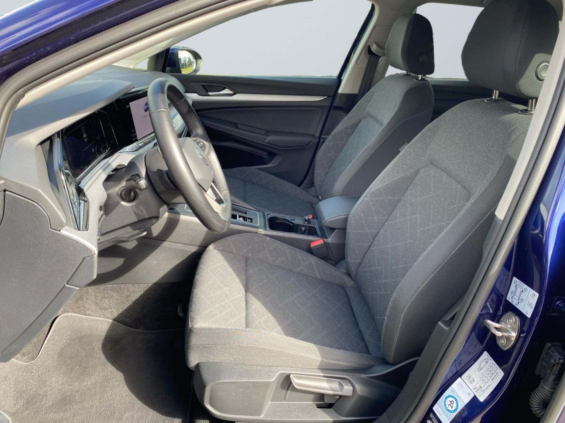 Volkswagen Golf Life