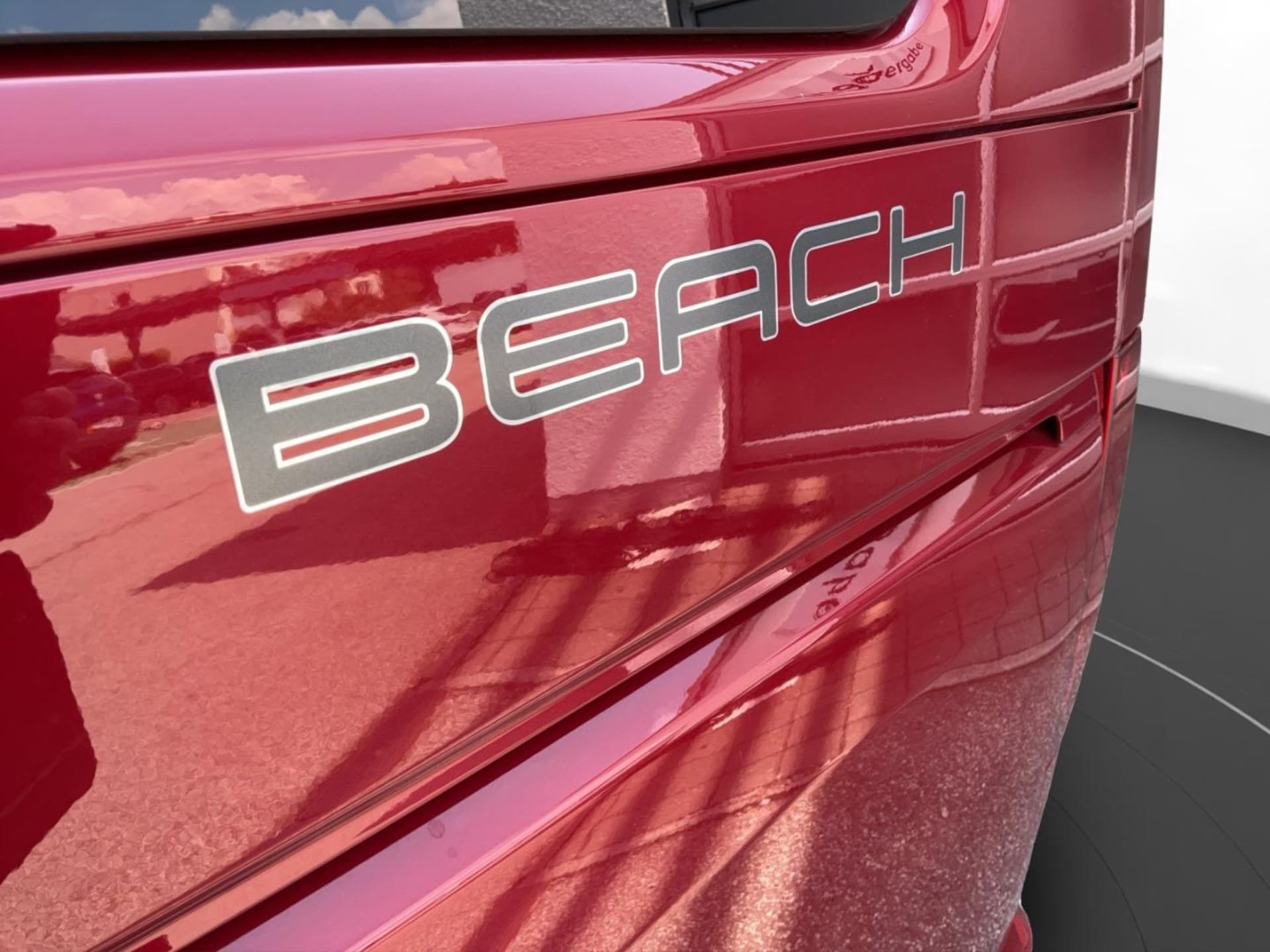 Volkswagen T6.1 California Beach