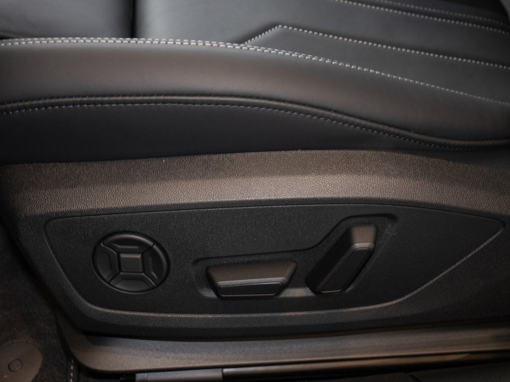 Image about Audi A6 Avant TFSI e advanced 50 TFSI e quattro S tronic