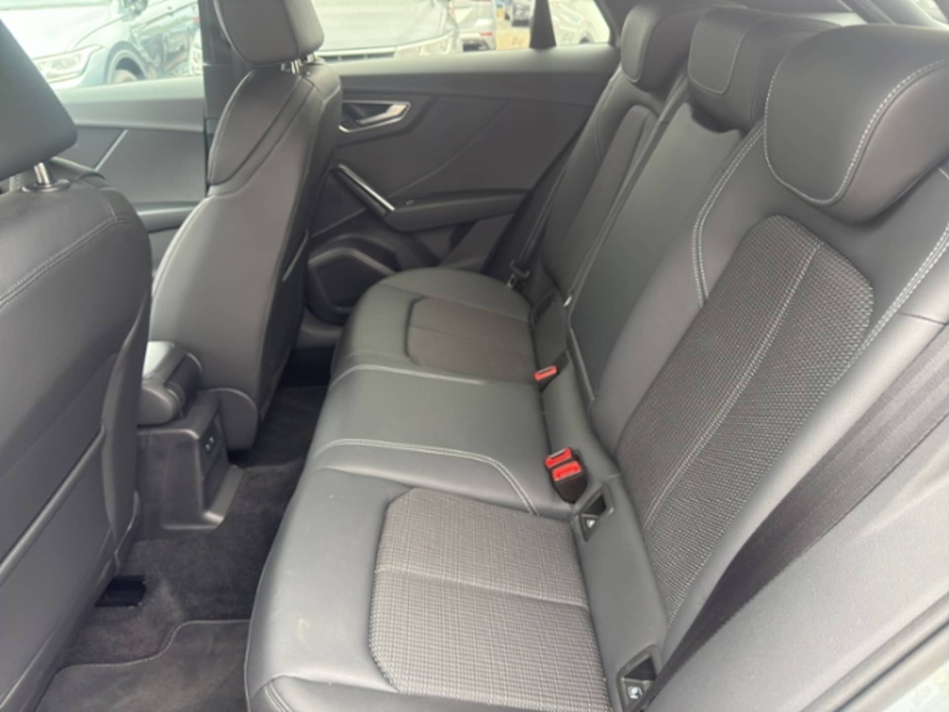 Audi Q2 S line