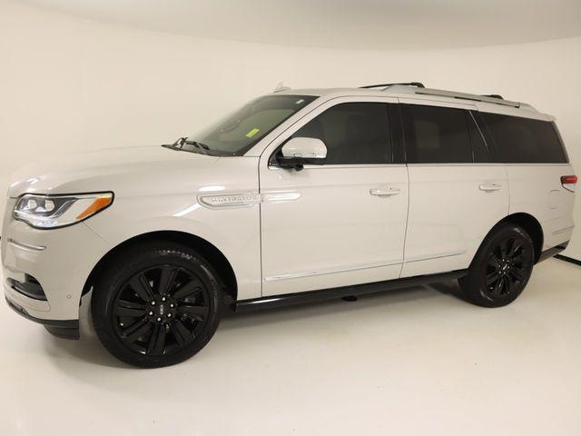 2024 Lincoln Navigator