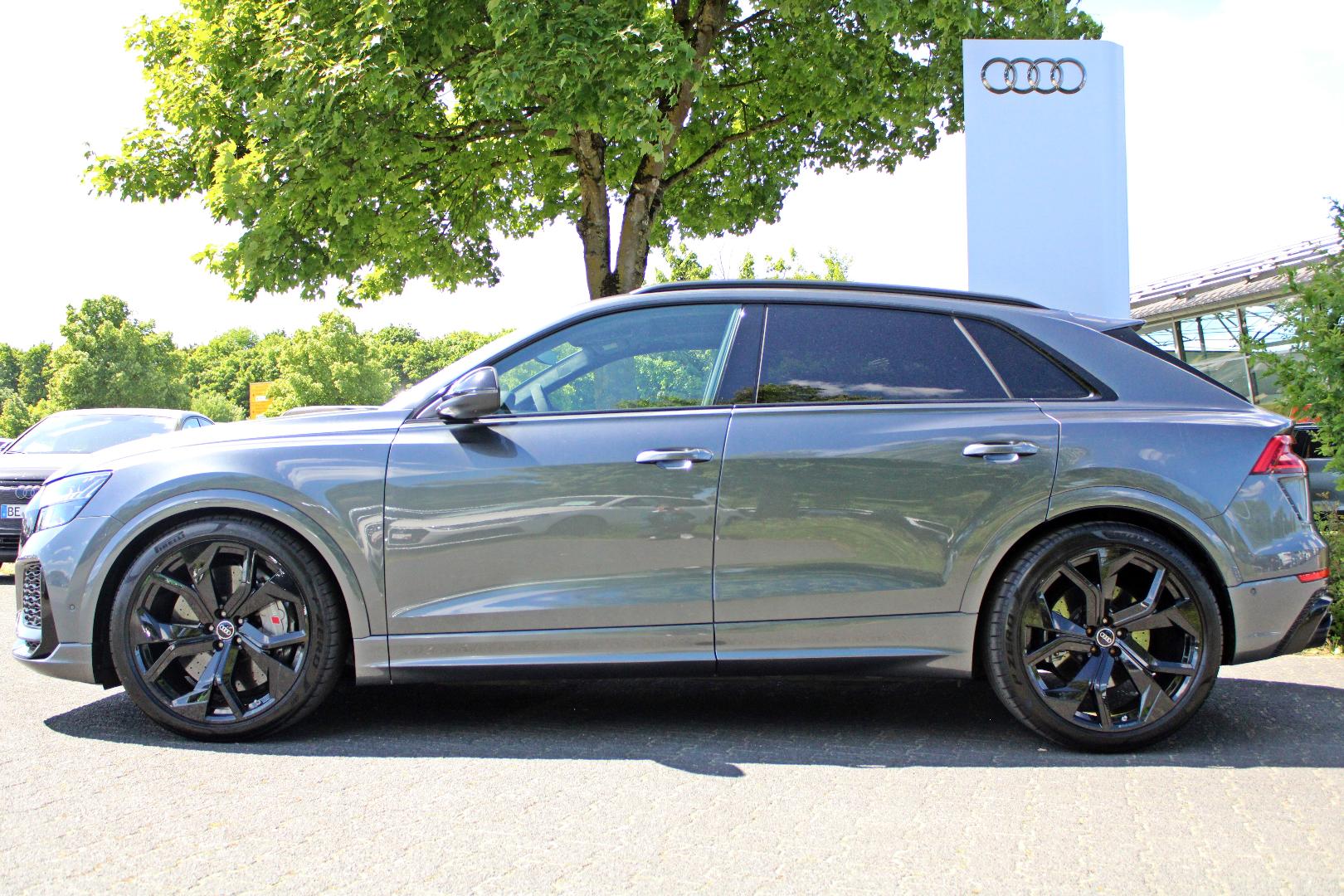 Image about Audi RS Q8 TFSI quattro tiptronic