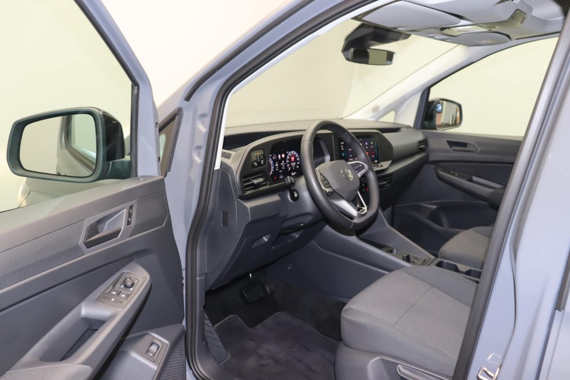 Volkswagen Caddy Basis-Modell