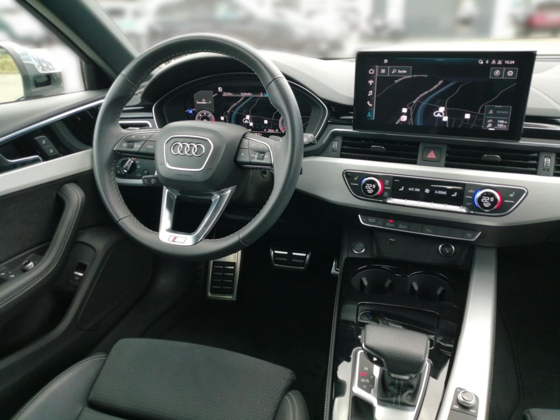 Audi A4 Avant S line
