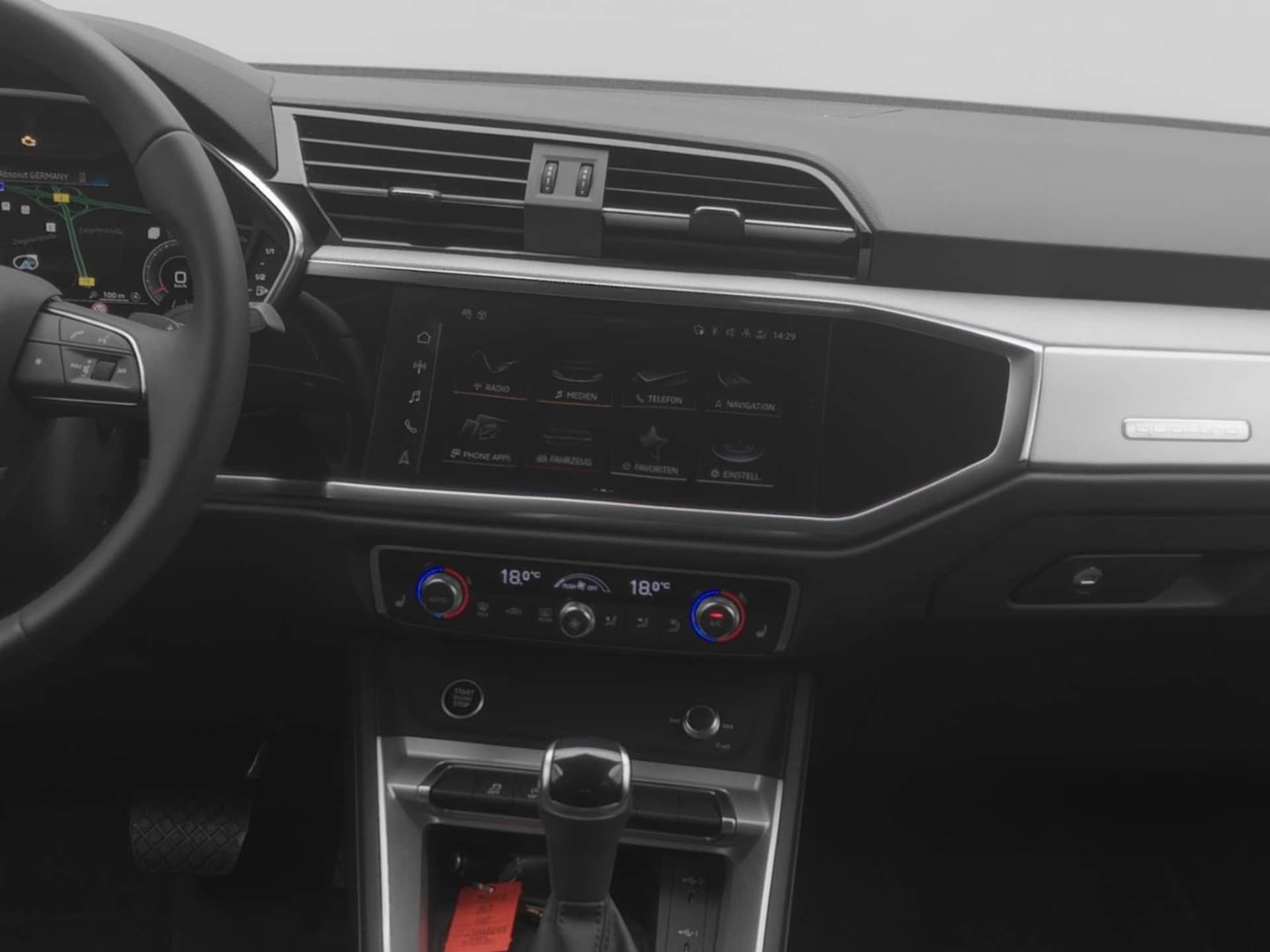 Audi Q3 SUV S line