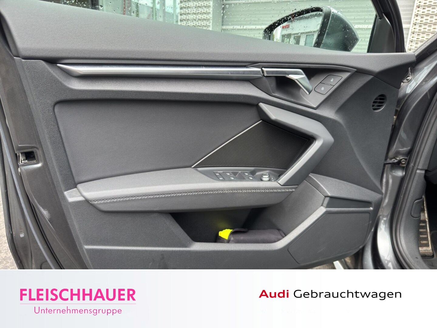 Image about Audi S3 Limousine TFSI quattro S tronic