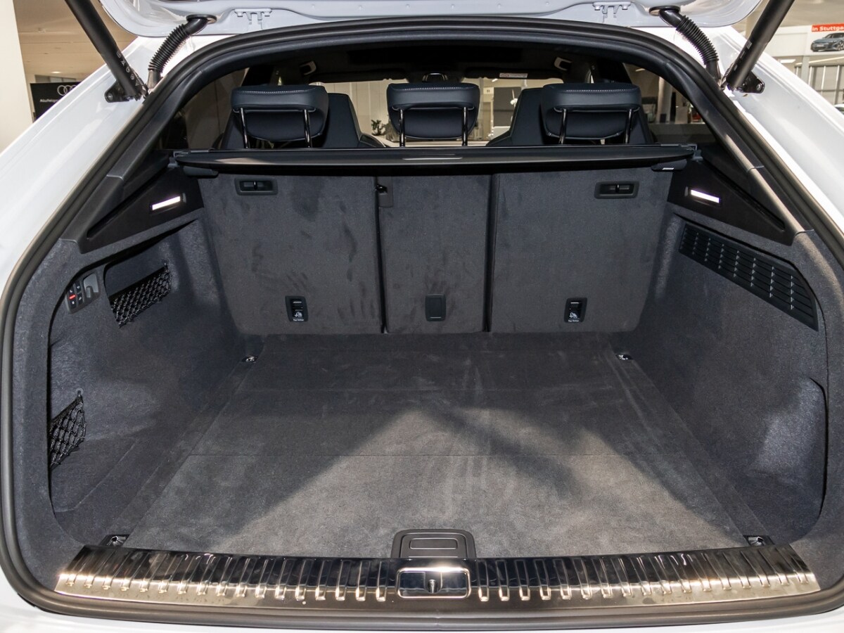 Image about Audi Q8 SUV 45 TDI quattro tiptronic