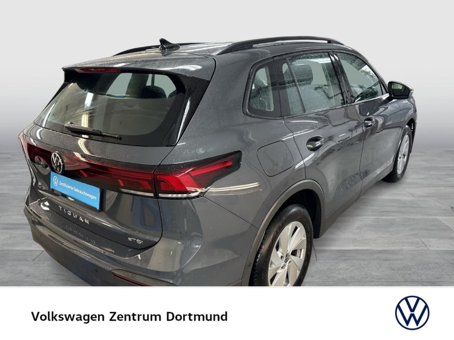 Volkswagen Tiguan Basis-Modell