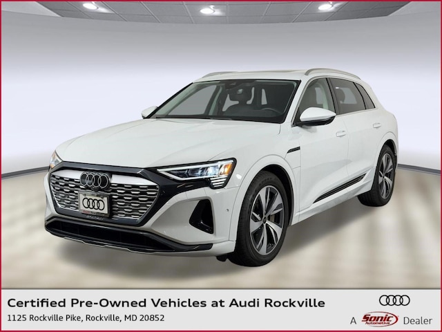 2024 Audi Q8 e-tron