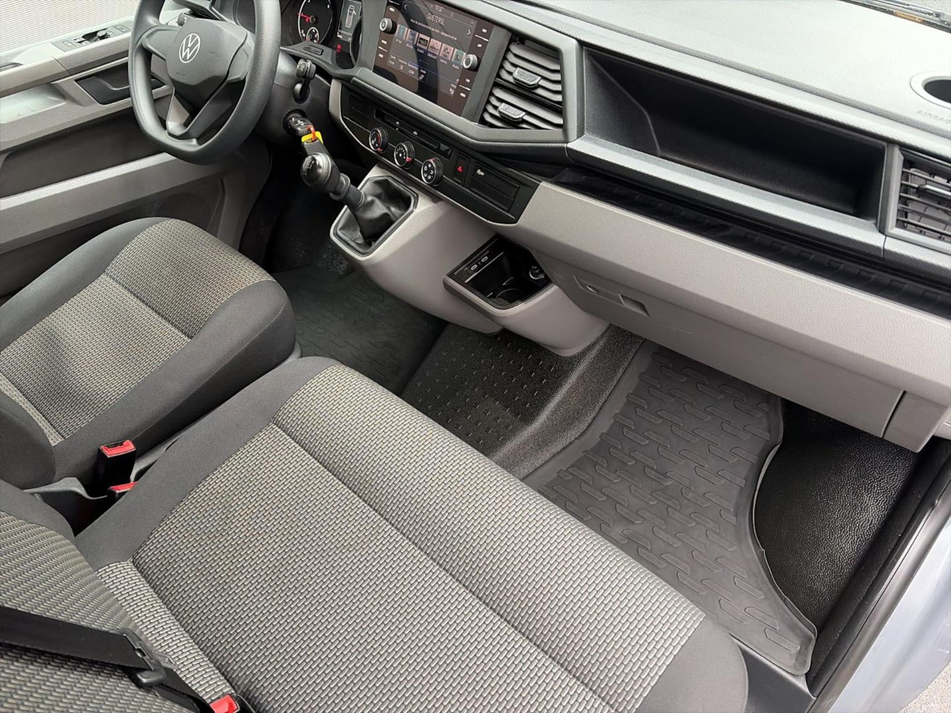 Volkswagen T6.1 Transporter Kasten kurzer Radstand