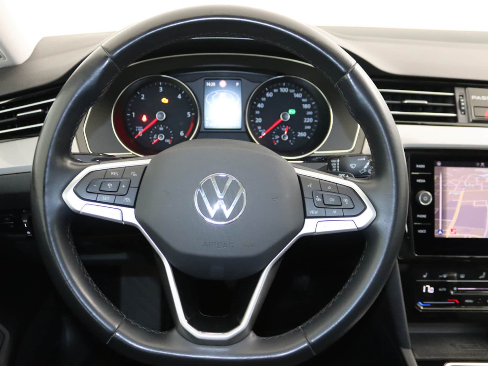 Volkswagen Passat Variant Business