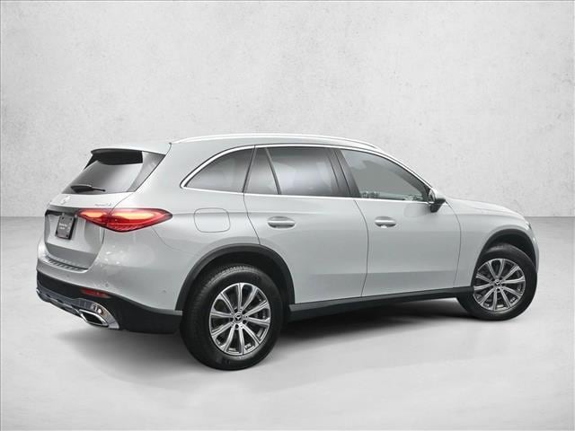 2026 Mercedes-Benz GLC 300