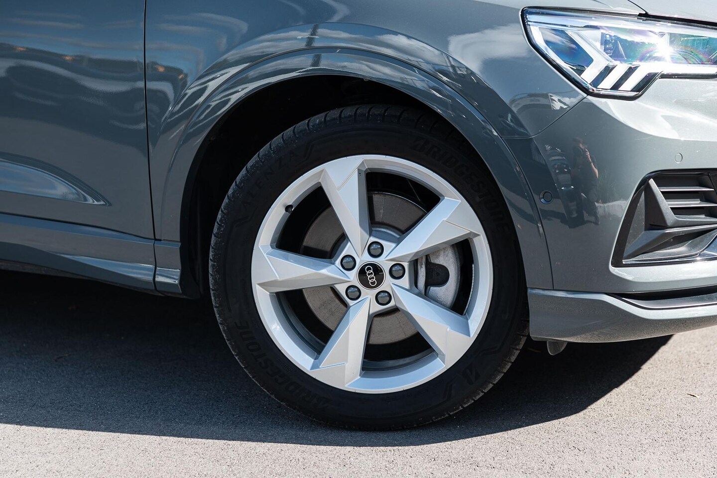 Image about Audi Q3 40 TFSI quattro S tronic
