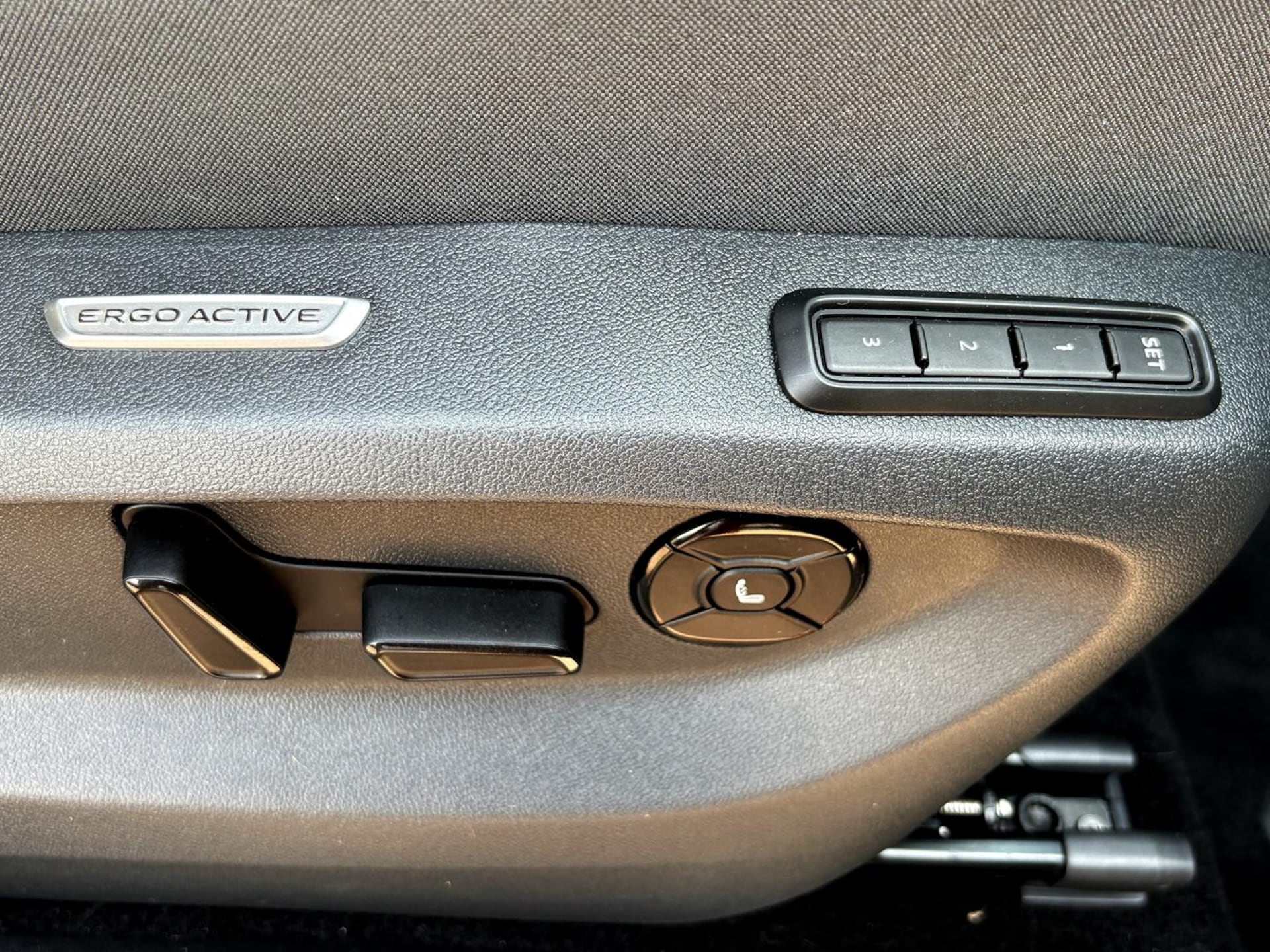 Volkswagen Tayron R-Line Plus