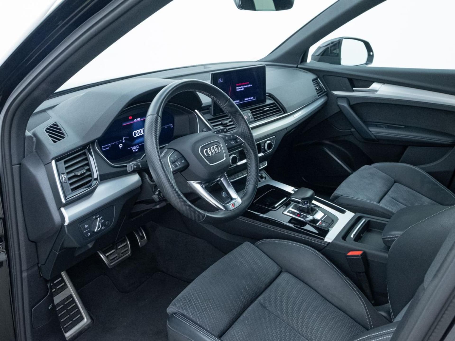 Audi Q5 SUV Advanced