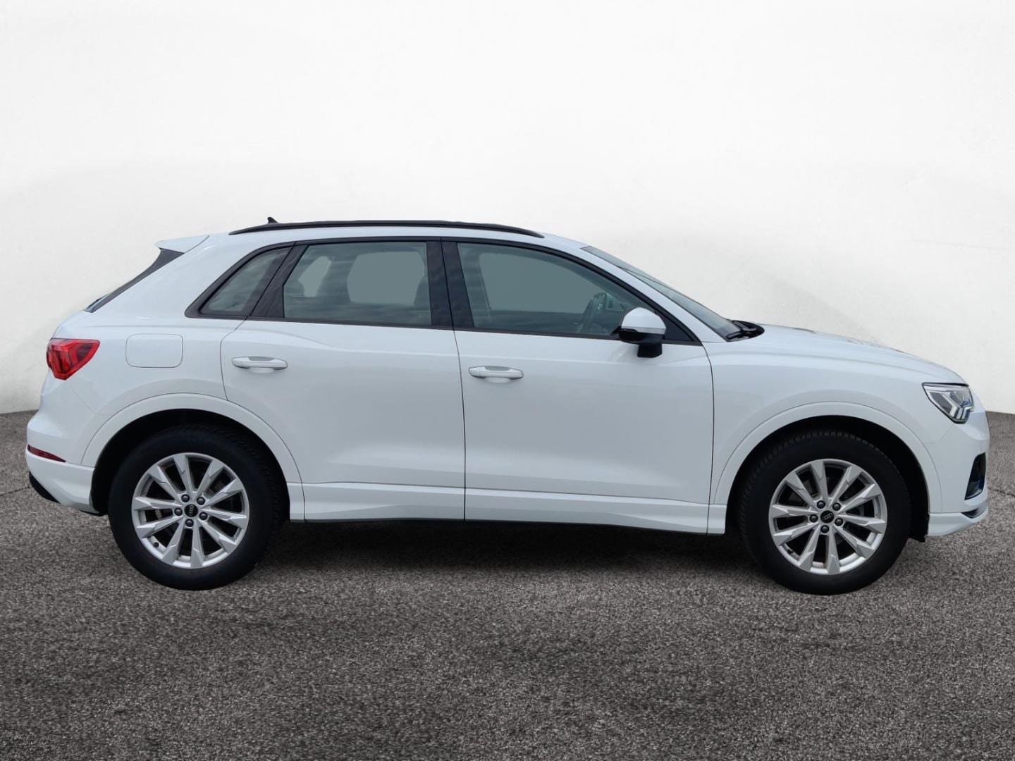 Bild über Audi Q3 advanced 35 TFSI S tronic - für weitere Informationen kontaktieren Sie den Audi Partner