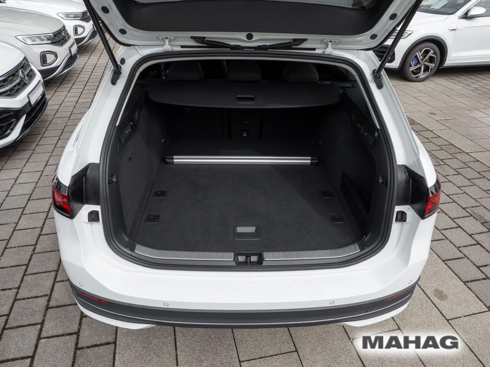 Volkswagen Passat – Bild 25