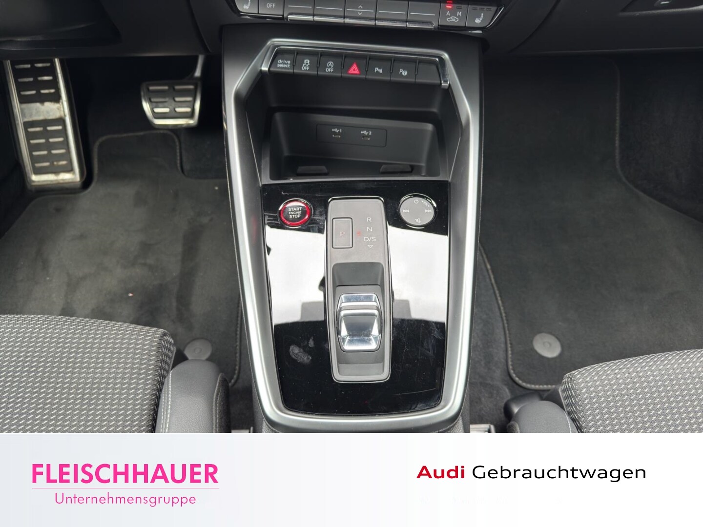 Image about Audi S3 Limousine TFSI quattro S tronic