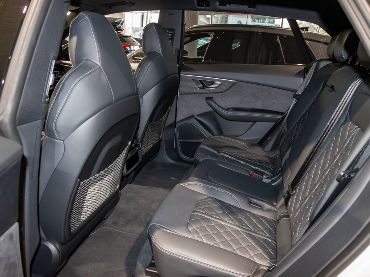 Image about Audi Q8 SUV 45 TDI quattro tiptronic