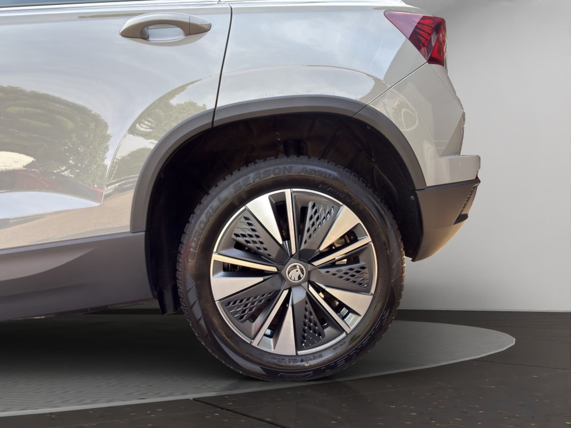 Skoda Karoq Tour