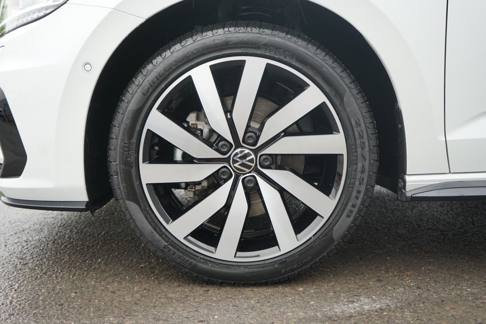 Volkswagen Touran – Bild 8