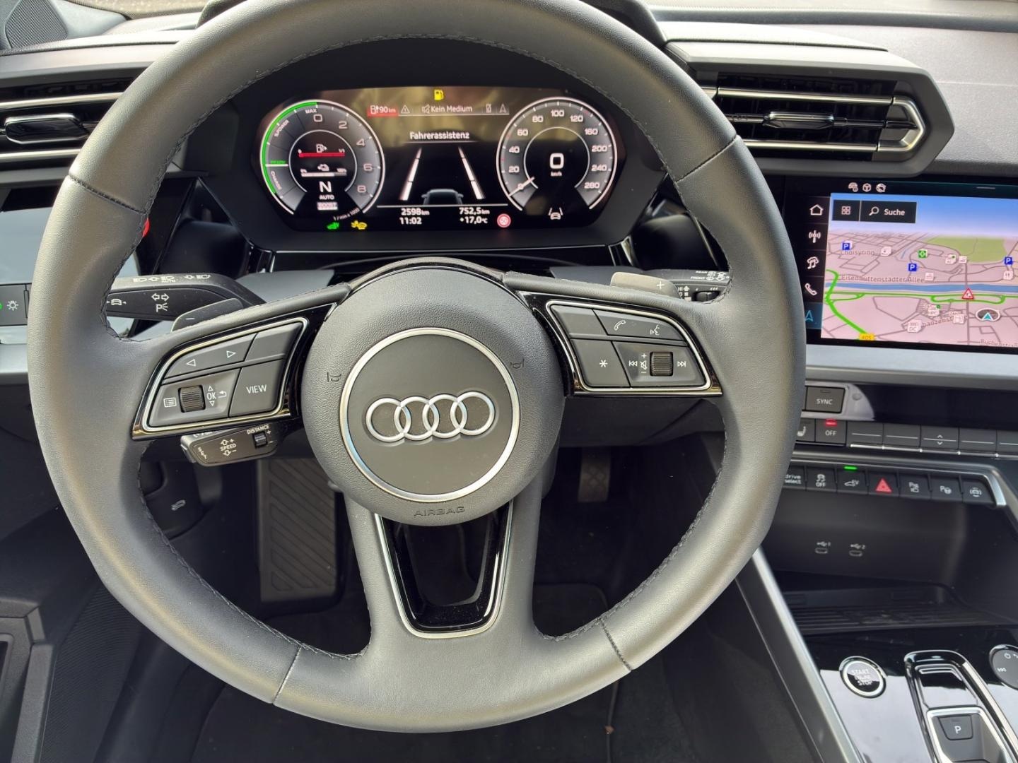 Bild über Audi A3 Sportback TFSI e 40 TFSI e S tronic - für weitere Informationen kontaktieren Sie den Audi Partner
