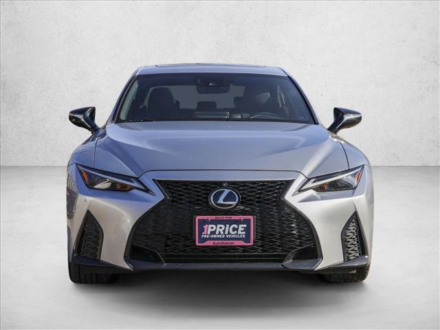 2021 LEXUS IS - Image 2