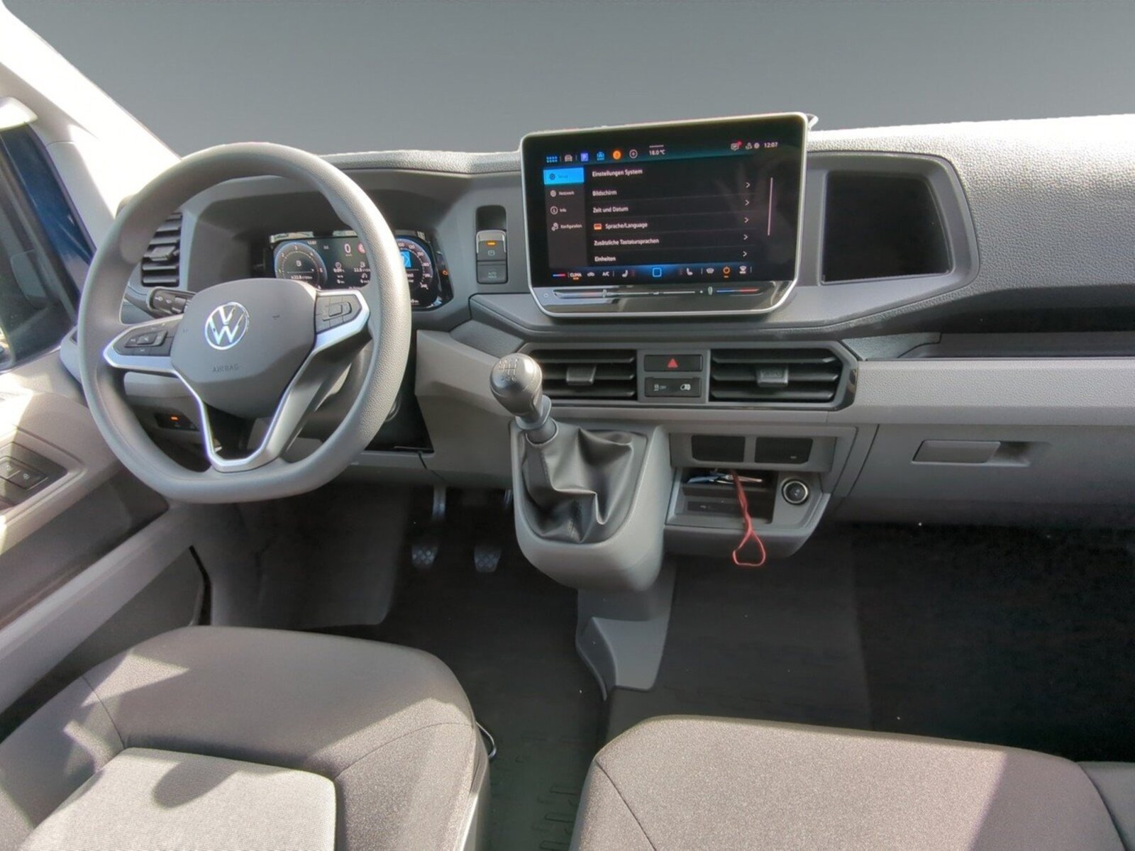 Volkswagen Crafter Kasten mittlerer Radstand – Bild 10