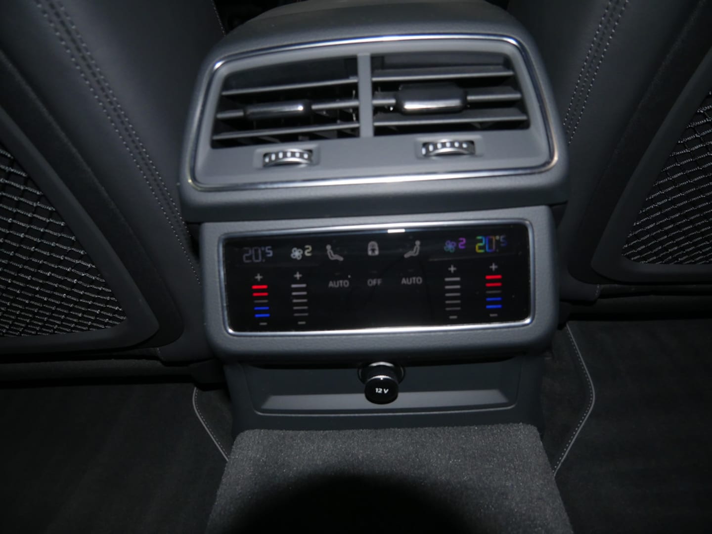 Bild über Audi S7 Sportback TDI quattro tiptronic - für weitere Informationen kontaktieren Sie den Audi Partner