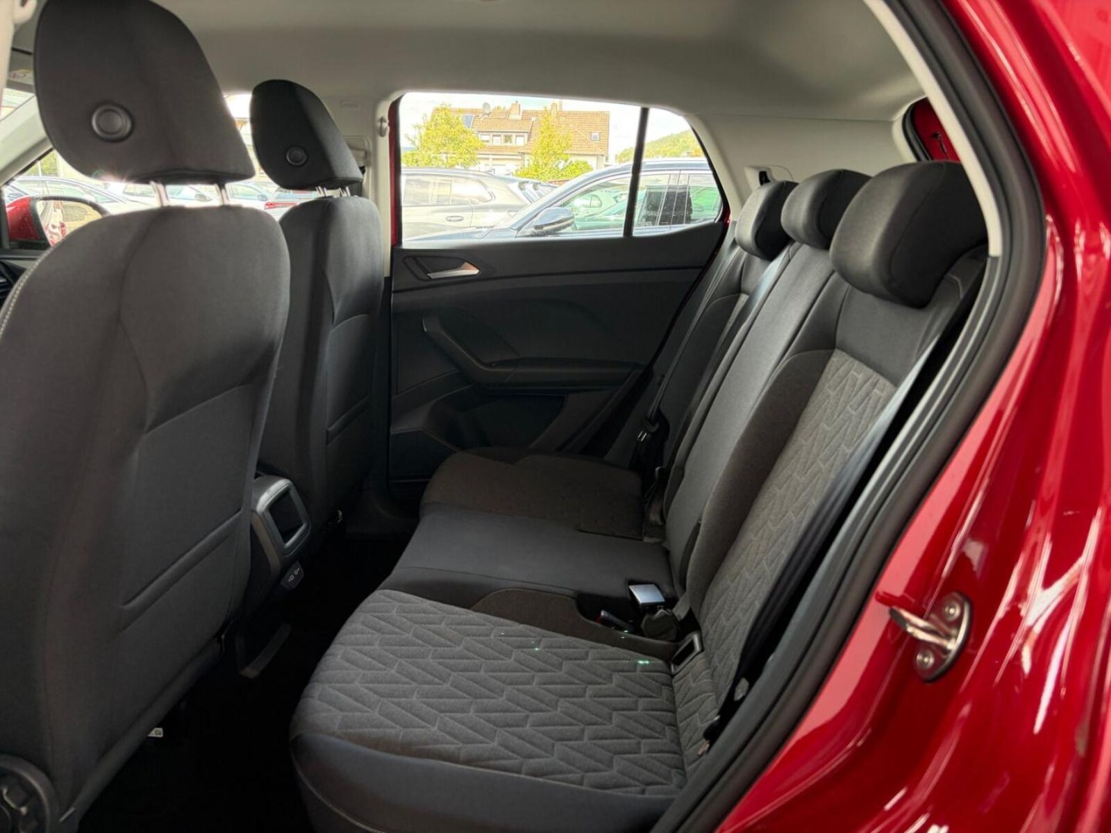 Volkswagen T-Cross – Bild 9