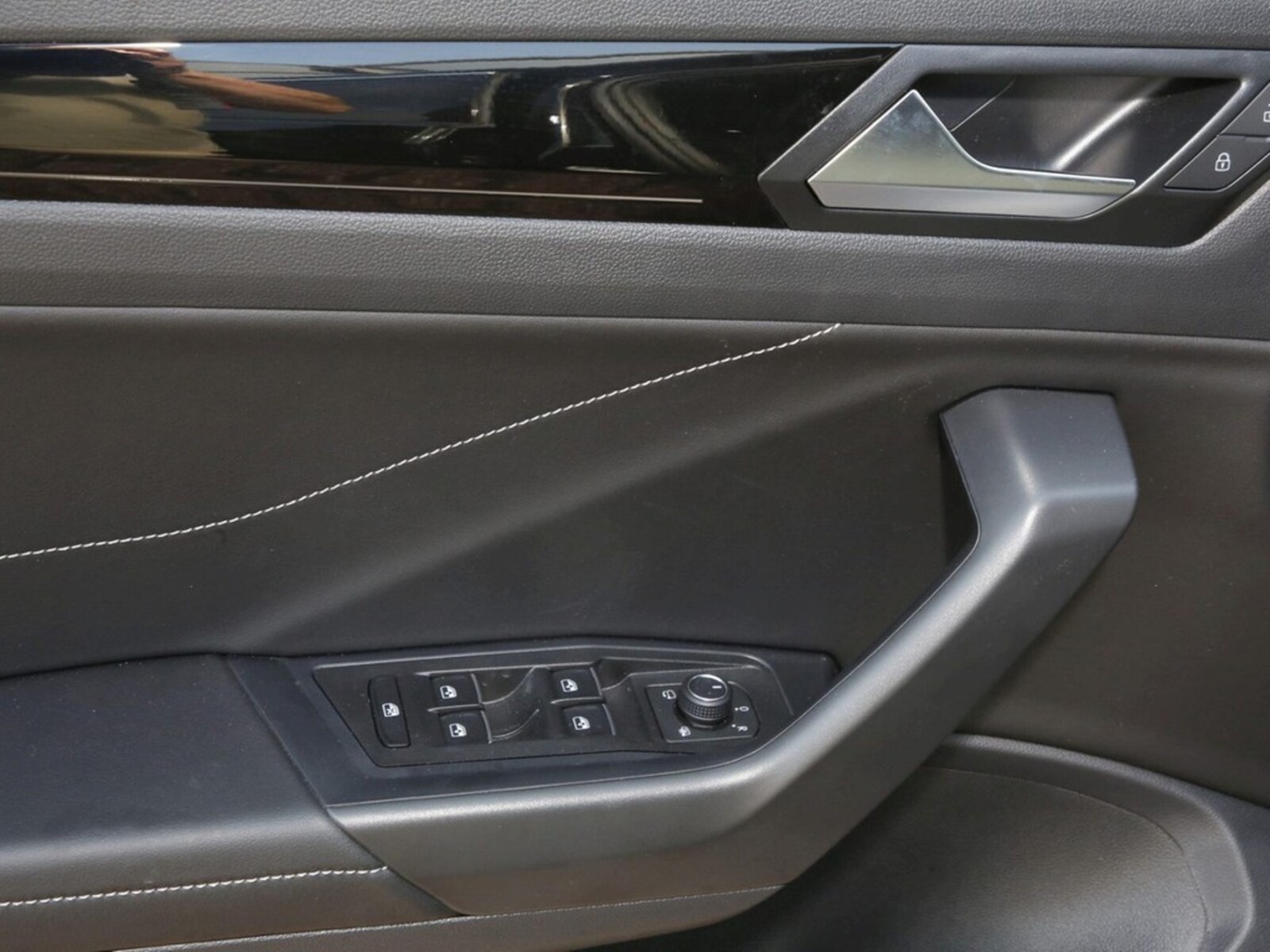 Volkswagen T-Roc – Bild 17