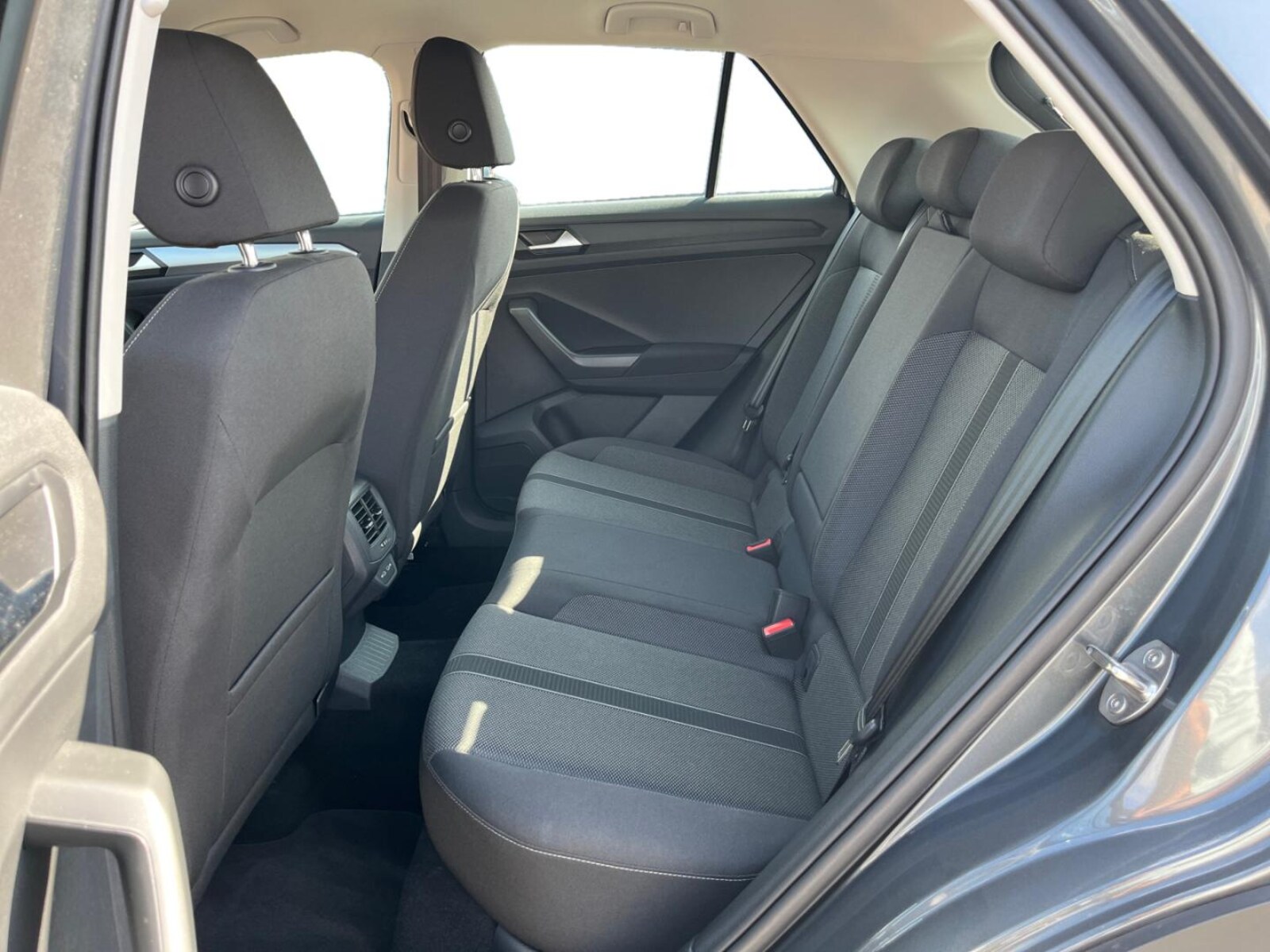 Volkswagen T-Roc – Bild 11