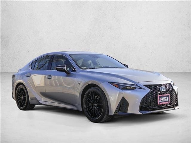 2021 LEXUS IS - Image 3
