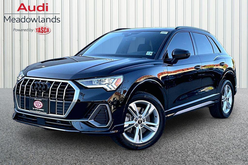 2024 Audi Q3 45 TFSI S Line Premium quattro's photo