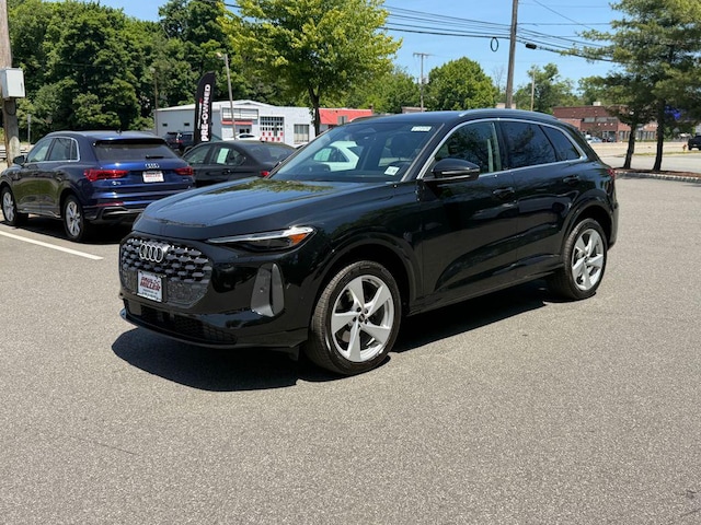 Photo of 2025 Audi Q5
