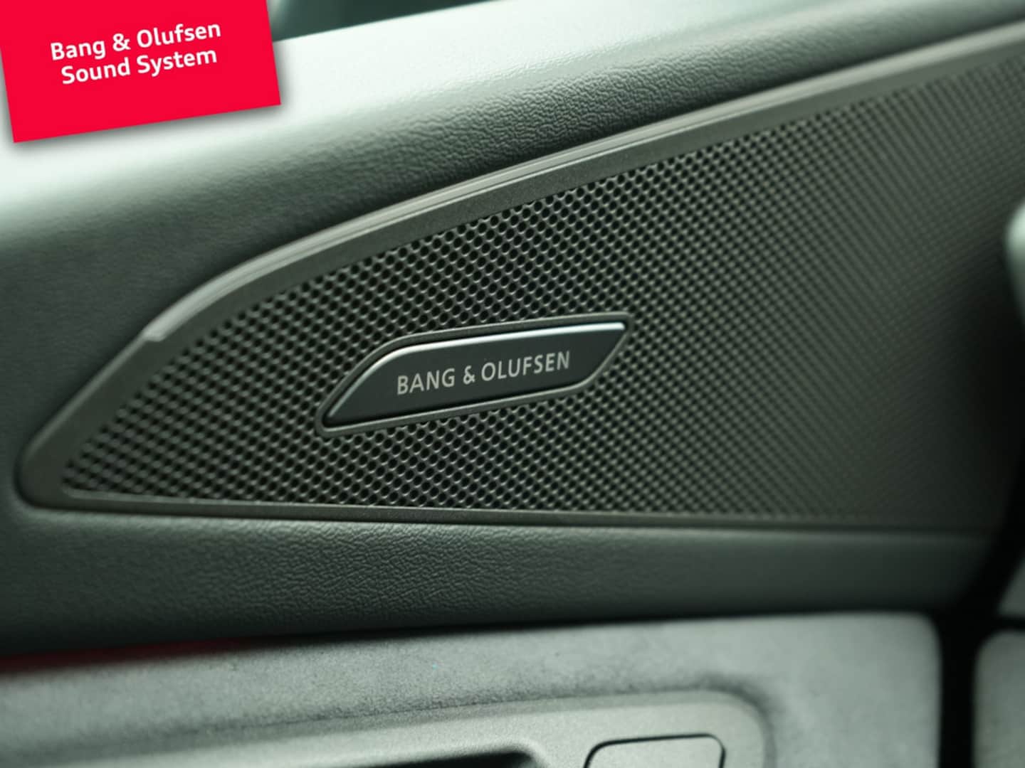 Bild über Audi Q6 SUV e-tron S line business e-tron quattro 315 kW - für weitere Informationen kontaktieren Sie den Audi Partner