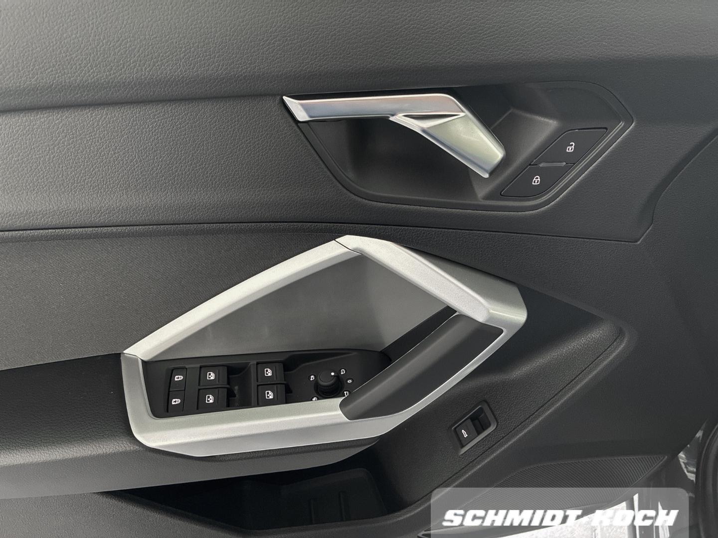 Bild über Audi Q3 TFSI 110 kW S tronic - für weitere Informationen kontaktieren Sie den Audi Partner