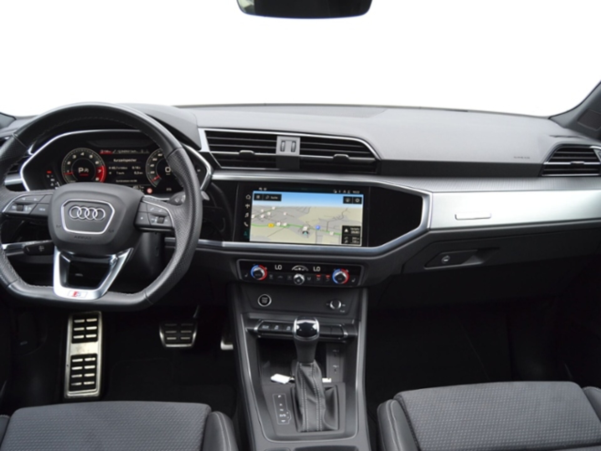 Audi Q3 SUV S line