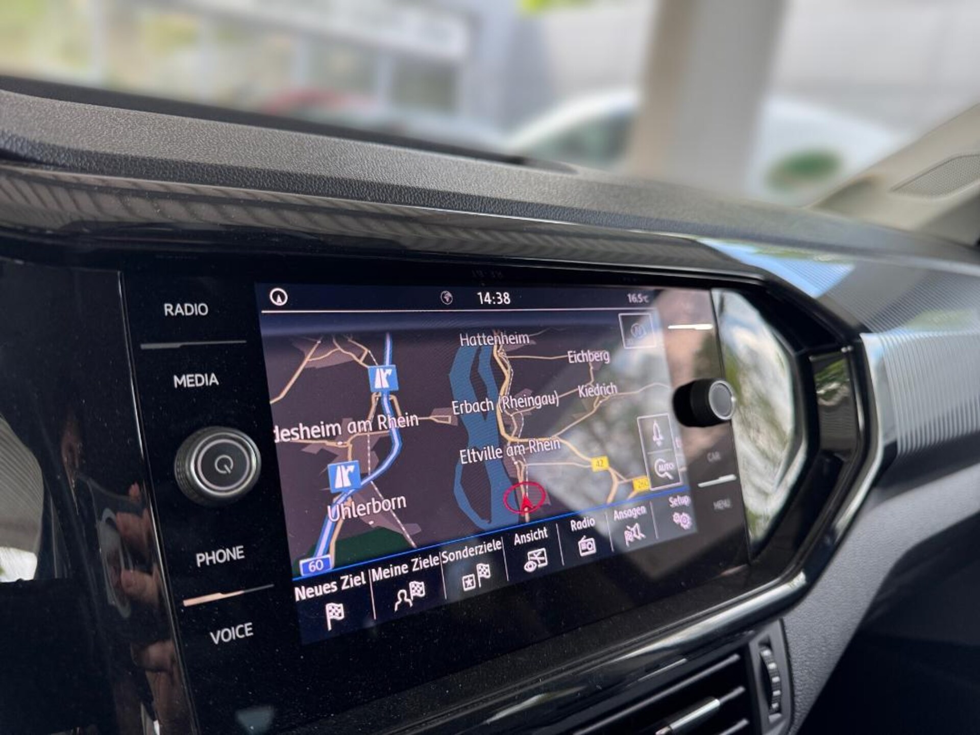 Volkswagen T-Cross Style