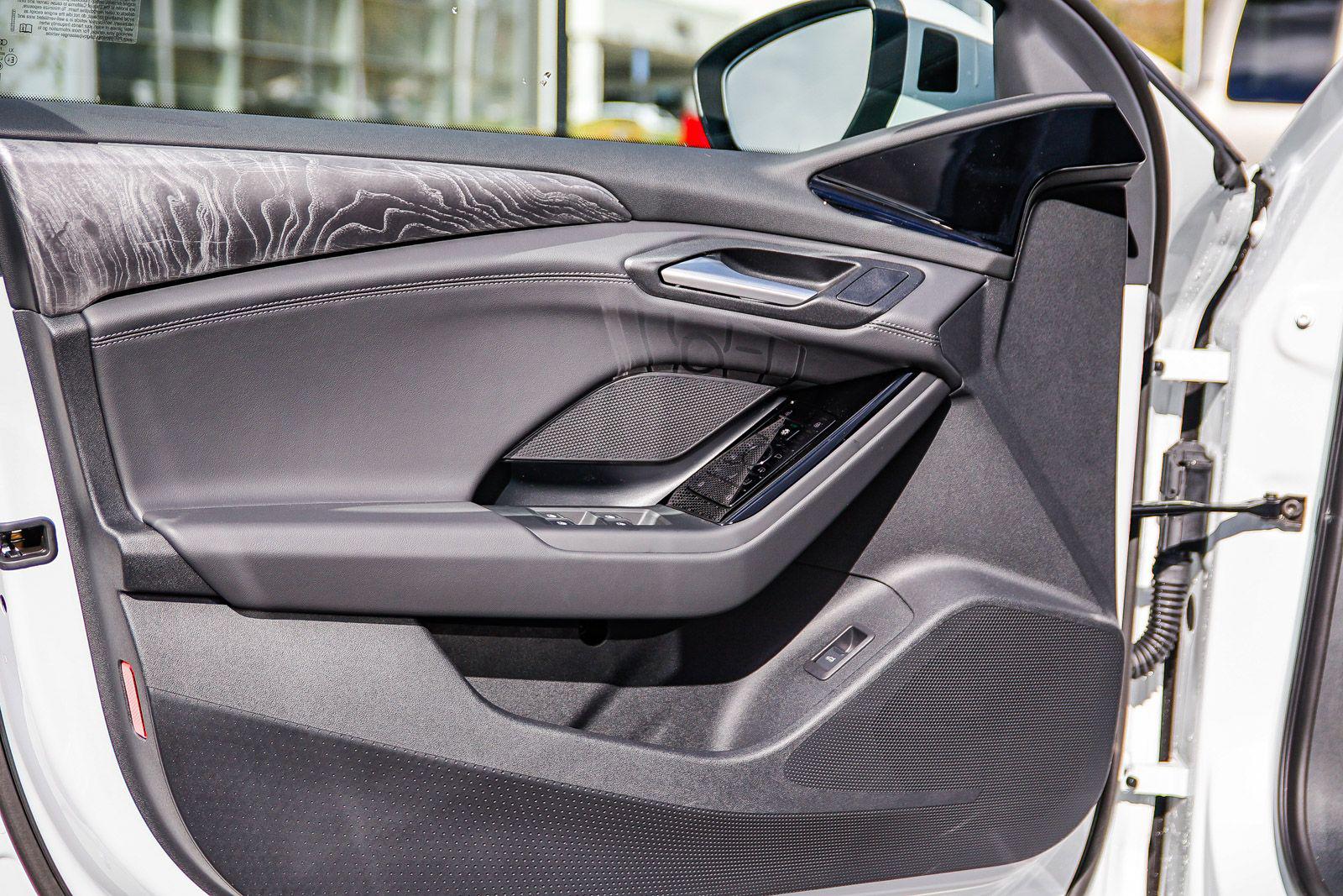 2025 Audi A6 Sportback e-tron Premium - Photo 21