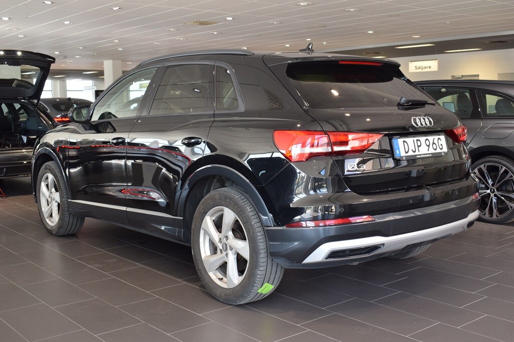 Bild som visar&nbsp;Audi Q3&nbsp;Q3 40 TDI quattro Proline advanced 200 hk S tronic - för mer information kontakta din Audi Partner